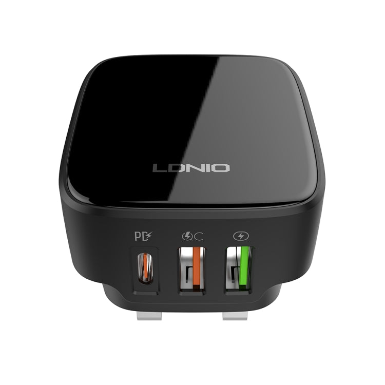 LDNIO Q334 32W Type-C + Dual USB Port Charger with 1m USB-C / Type-C Data Cable, Plug Type:UK Plug(Black) - USB Charger by LDNIO | Online Shopping South Africa | PMC Jewellery | Buy Now Pay Later Mobicred