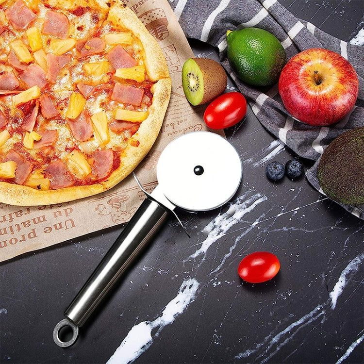 Stainless Steel Round Pizza Cutter Knife(Silver) - Baking Pastry Tools by PMC Jewellery | Online Shopping South Africa | PMC Jewellery | Buy Now Pay Later Mobicred