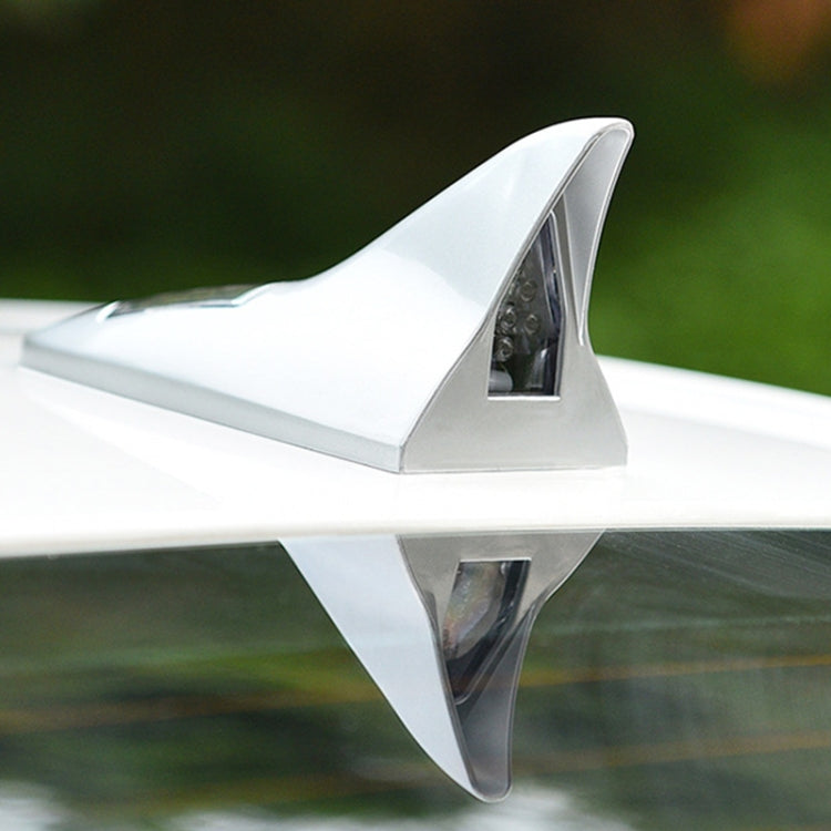 Solar Shark Fin High-positioned Alarm Light(Silver) - Warning Lights by PMC TechLife | Online Shopping South Africa | PMC TechLife | Buy Now Pay Later Mobicred