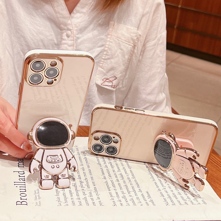 For iPhone 15 Electroplating Astronaut Holder Phone Case(White) - iPhone 15 Cases by PMC TechLife | Online Shopping South Africa | PMC TechLife