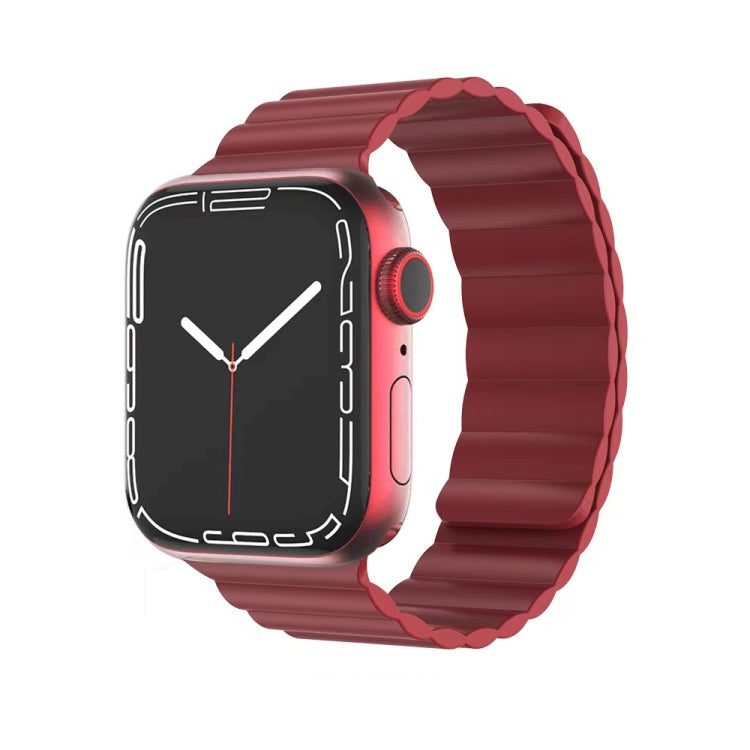 Mutural Liquid Silicone Magnetic Strap Watch Band For Apple Watch Series 9&8&7 41mm / SE 3&SE 2&6&SE&5&4 40mm / 3&2&1 38mm(Red) - Watch Bands by Mutural | Online Shopping South Africa | PMC Jewellery | Buy Now Pay Later Mobicred